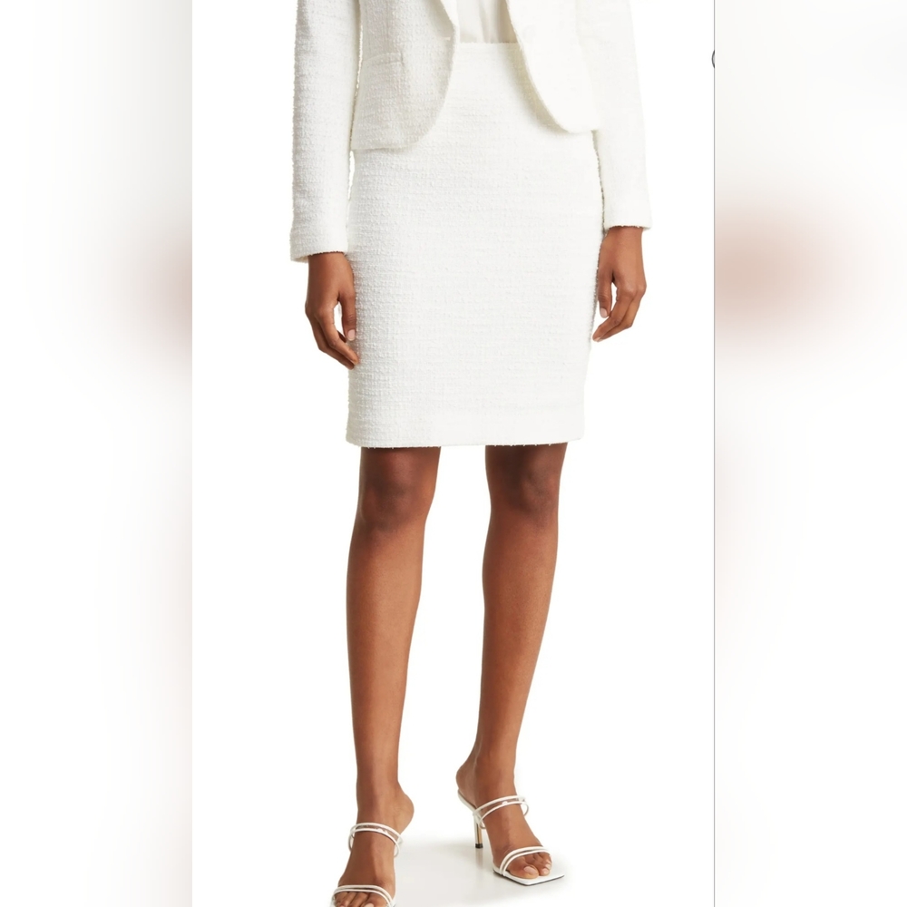 Amanda + Chelsea White Boucle Tweed Pencil Skirt